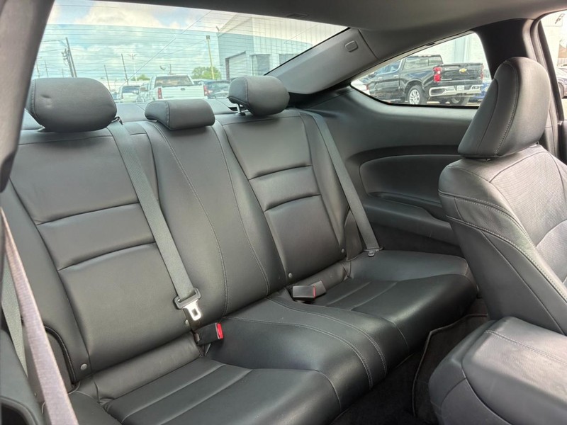 Honda Accord Coupe Vehicle Image 05