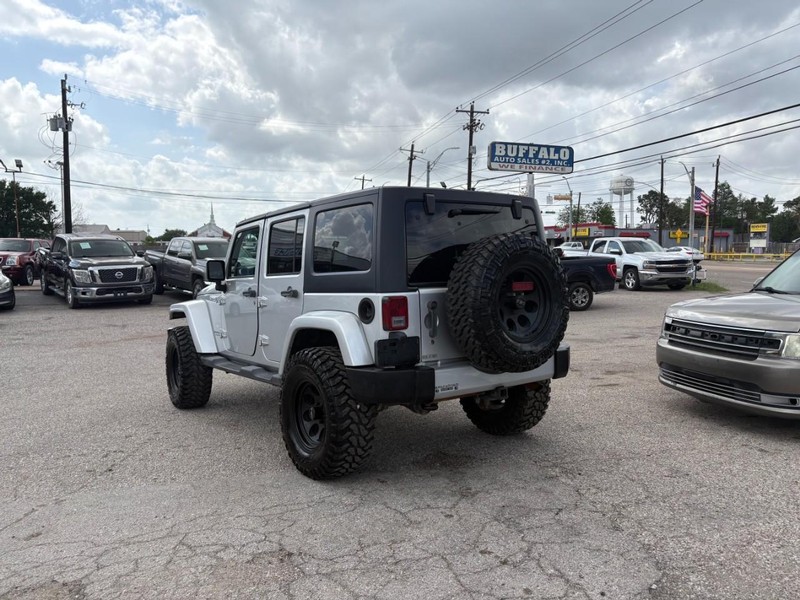 Jeep Wrangler Unlimited Vehicle Image 03