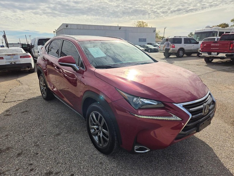 Lexus NX 200t Vehicle Image 02