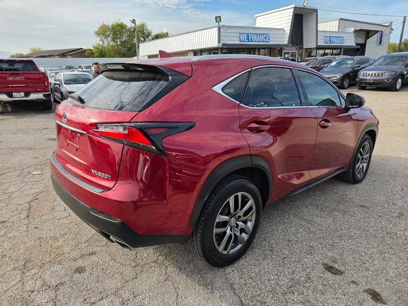 Lexus NX 200t Vehicle Image 04