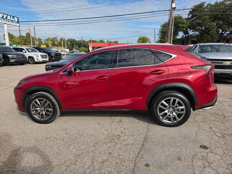 Lexus NX 200t Vehicle Image 07