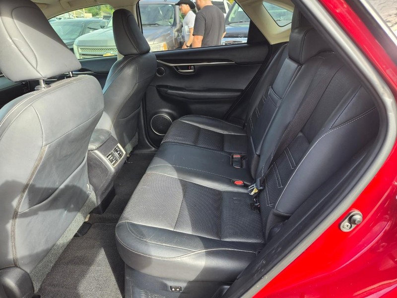 Lexus NX 200t Vehicle Image 09