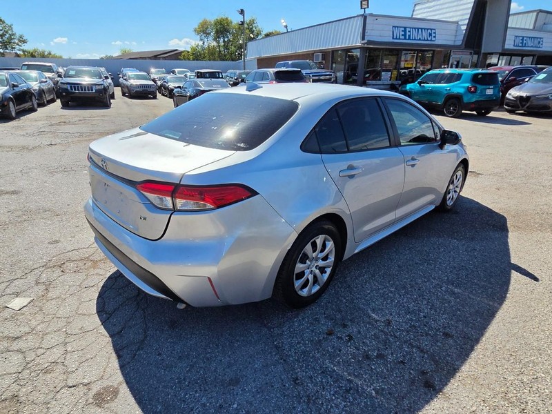 Toyota Corolla Vehicle Image 04
