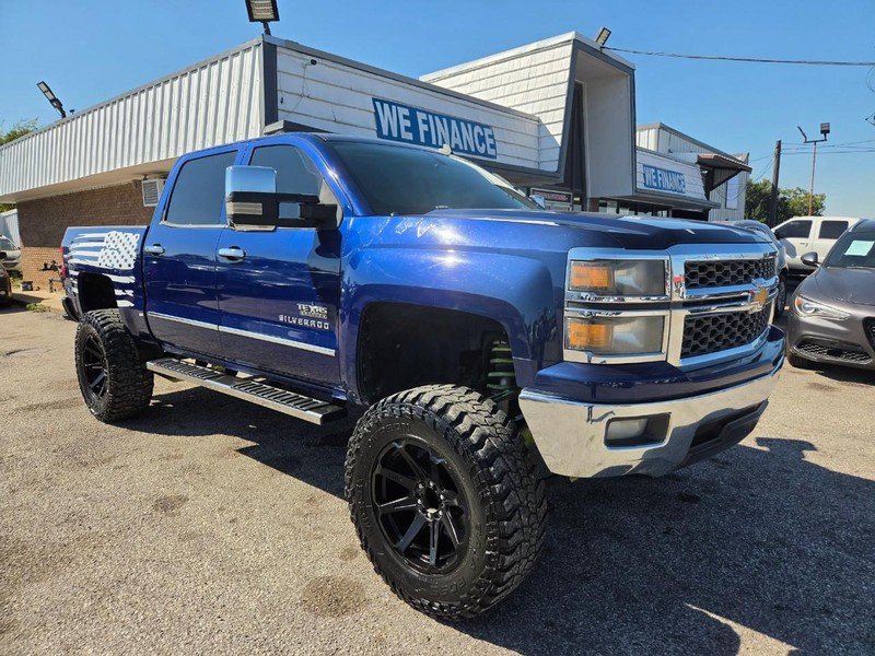 Chevrolet Silverado 1500 Vehicle Image 02
