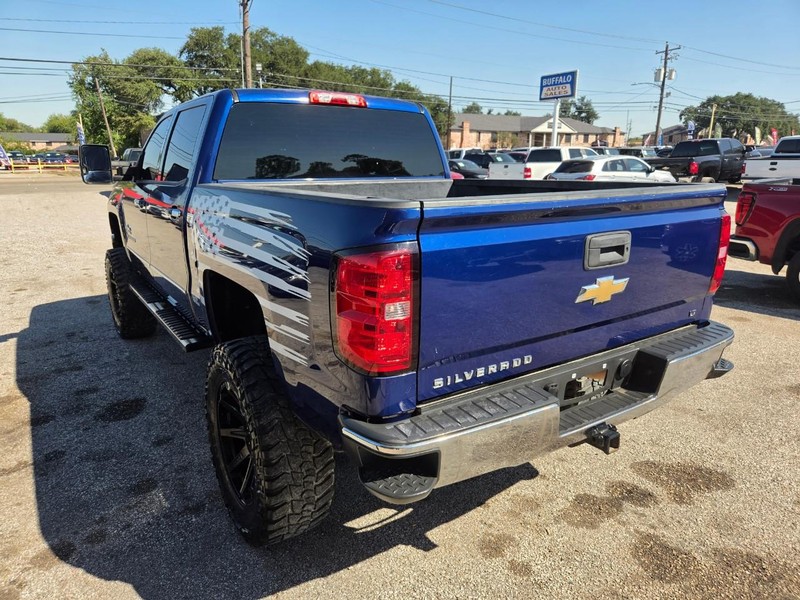 Chevrolet Silverado 1500 Vehicle Image 04