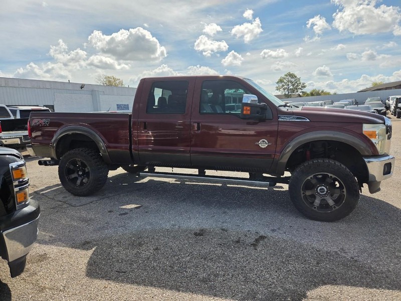 Ford Super Duty F-250 SRW Vehicle Image 03