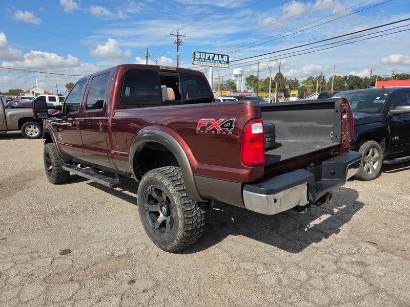 Ford Super Duty F-250 SRW Vehicle Image 04