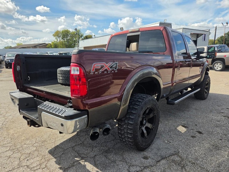 Ford Super Duty F-250 SRW Vehicle Image 09