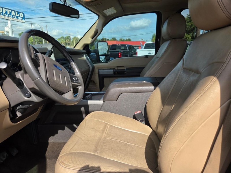 Ford Super Duty F-250 SRW Vehicle Image 11