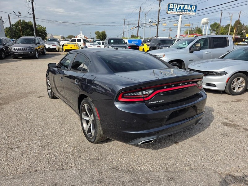 Dodge CHARGER Vehicle Image 06