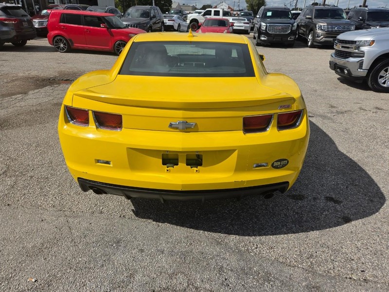 Chevrolet Camaro Vehicle Image 07