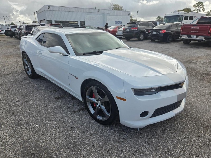 Chevrolet CAMARO Vehicle Image 03