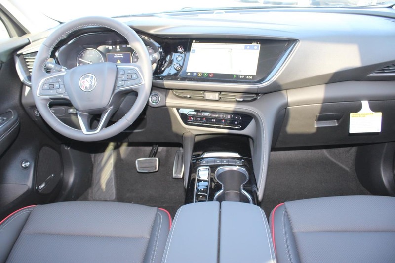 2023 Buick Envision Essence photo
