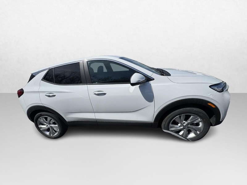 Buick Encore GX Vehicle Image 02