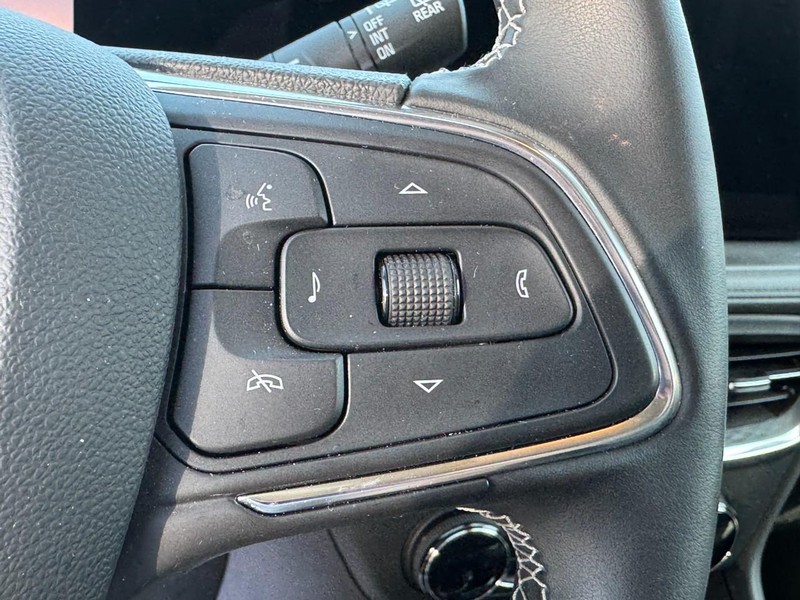 Buick Encore GX Vehicle Image 11