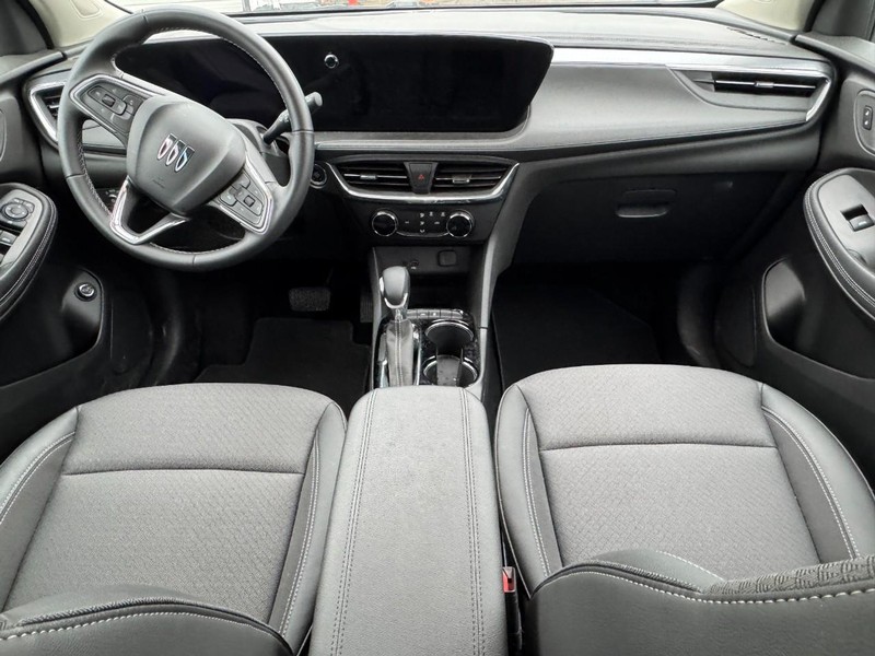 Buick Encore GX Vehicle Image 06