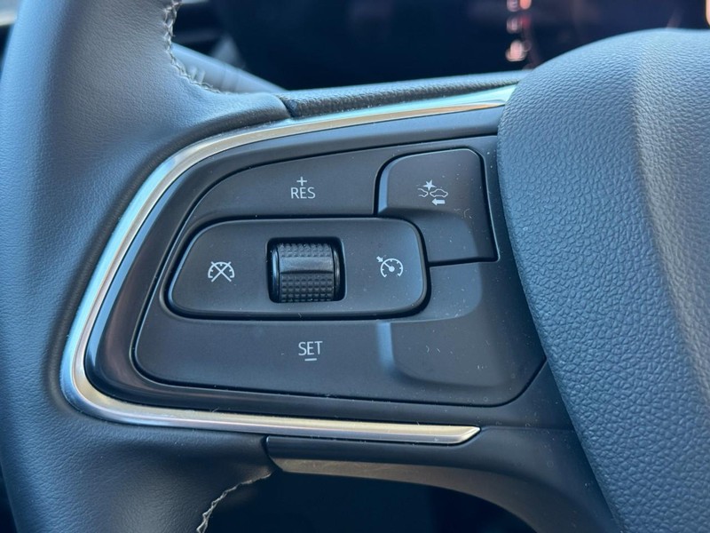 Buick Encore GX Vehicle Image 10