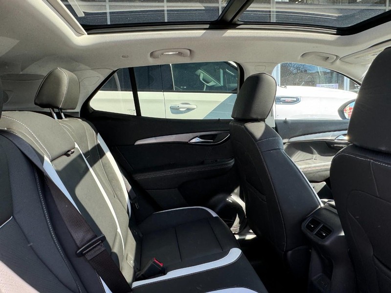 Buick Envision Vehicle Image 05