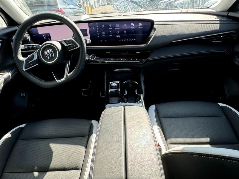 Buick Envision Vehicle Image 06