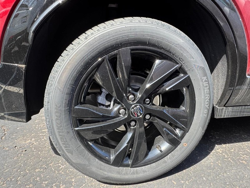 Buick Encore GX Vehicle Image 04