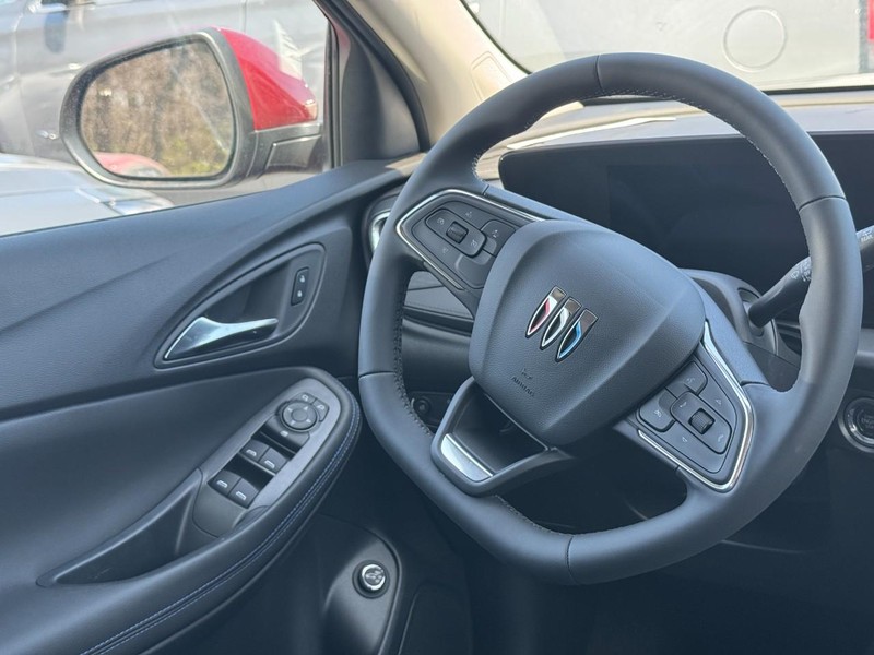 Buick Encore GX Vehicle Image 07