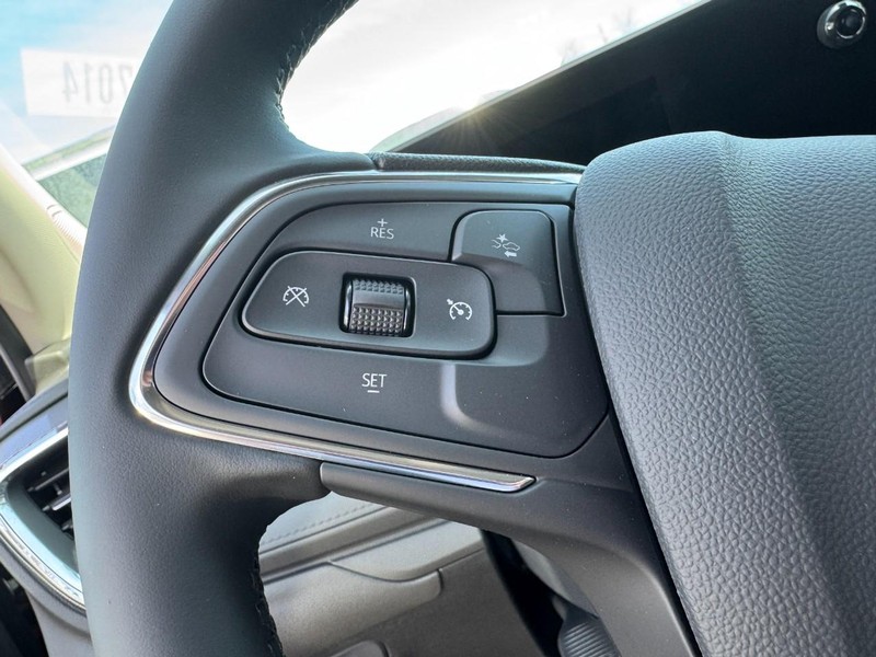 Buick Encore GX Vehicle Image 10