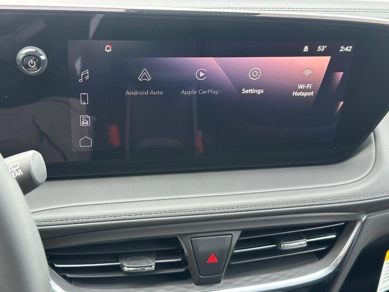 Buick Encore GX Vehicle Image 11