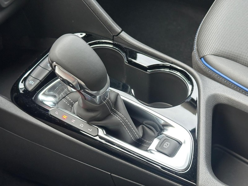 Buick Encore GX Vehicle Image 14