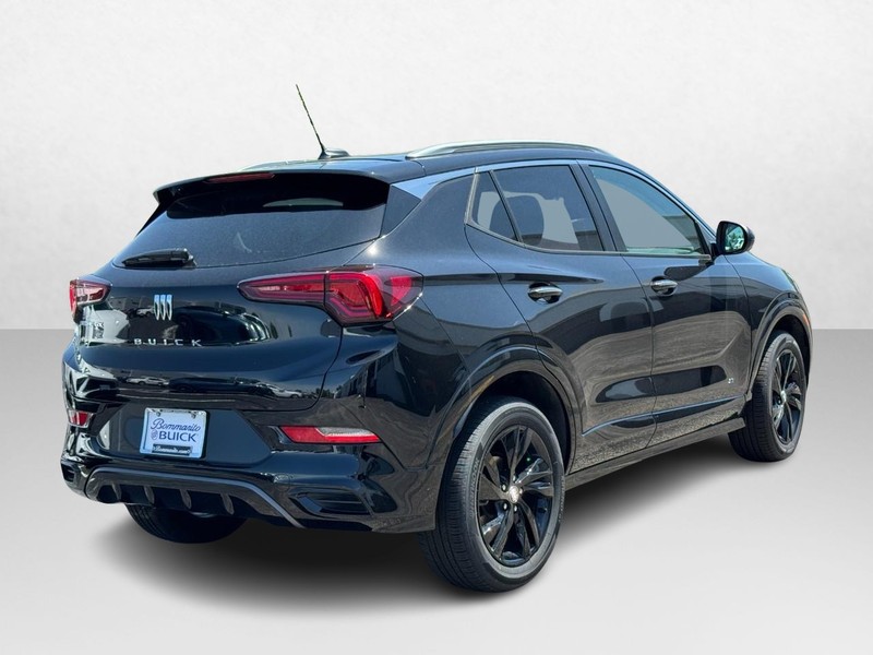 Buick Encore GX Vehicle Image 03