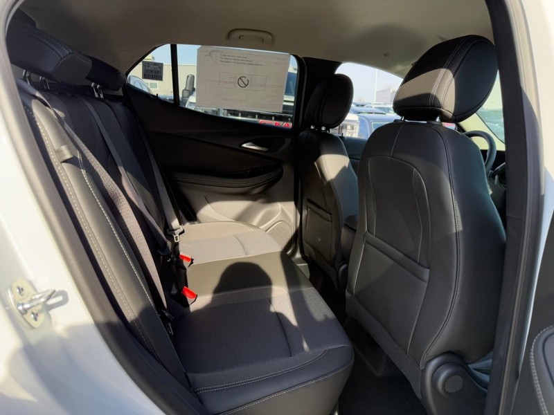 Buick Encore GX Vehicle Image 05