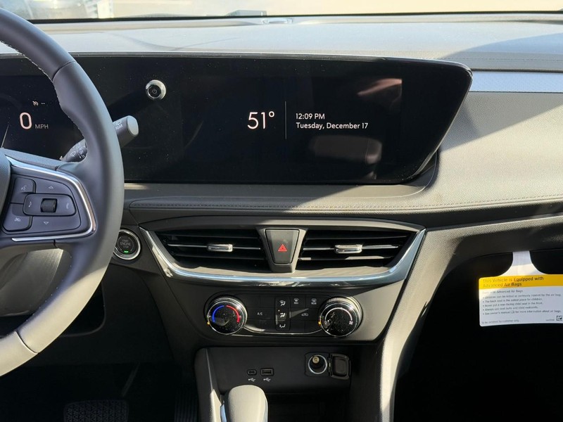 Buick Encore GX Vehicle Image 08