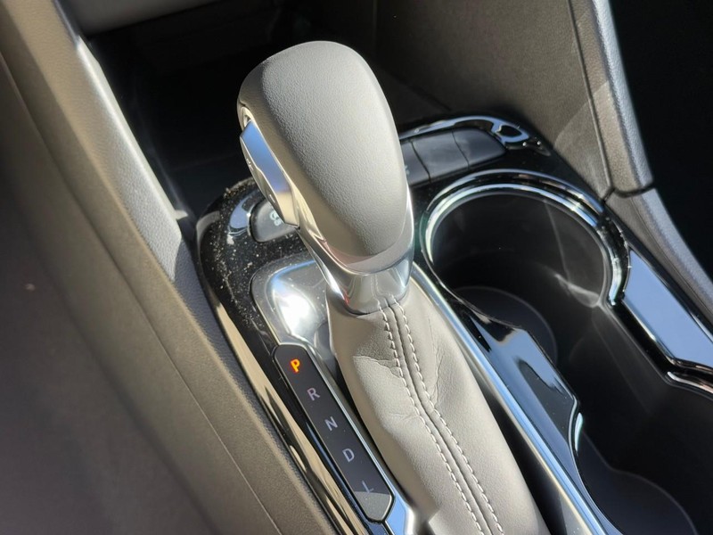 Buick Encore GX Vehicle Image 14