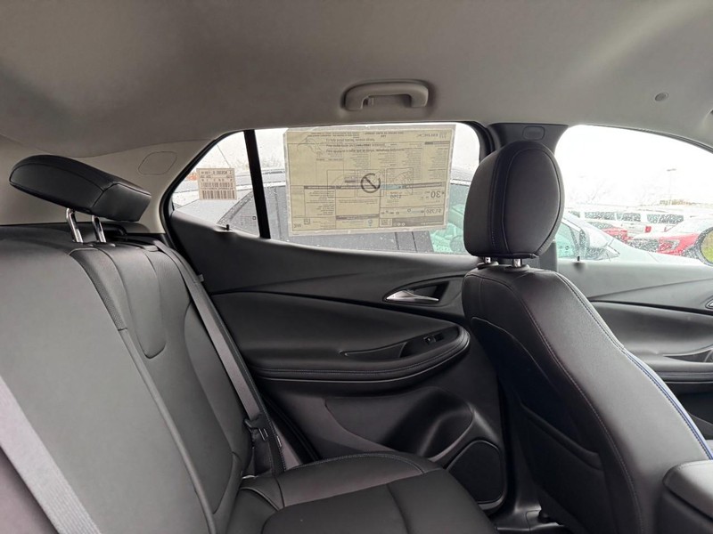 Buick Encore GX Vehicle Image 05