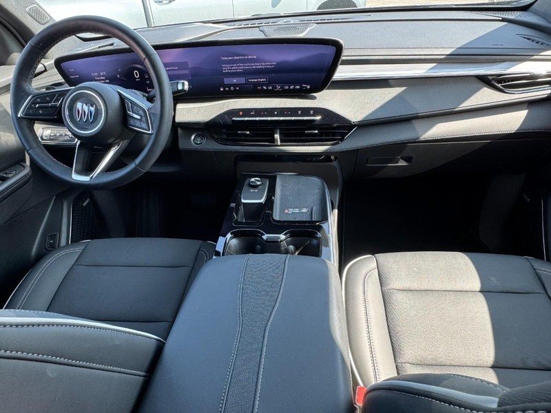 Buick Enclave Vehicle Image 06