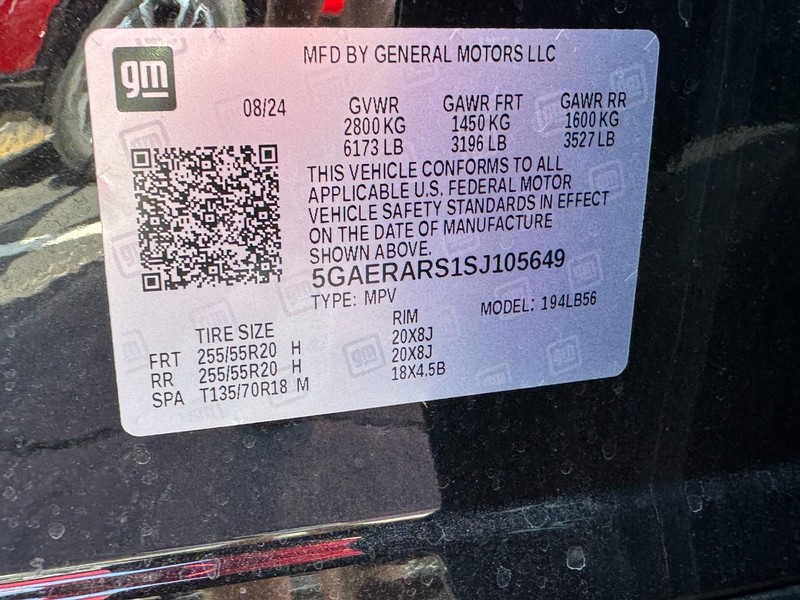 Buick Enclave Vehicle Image 18