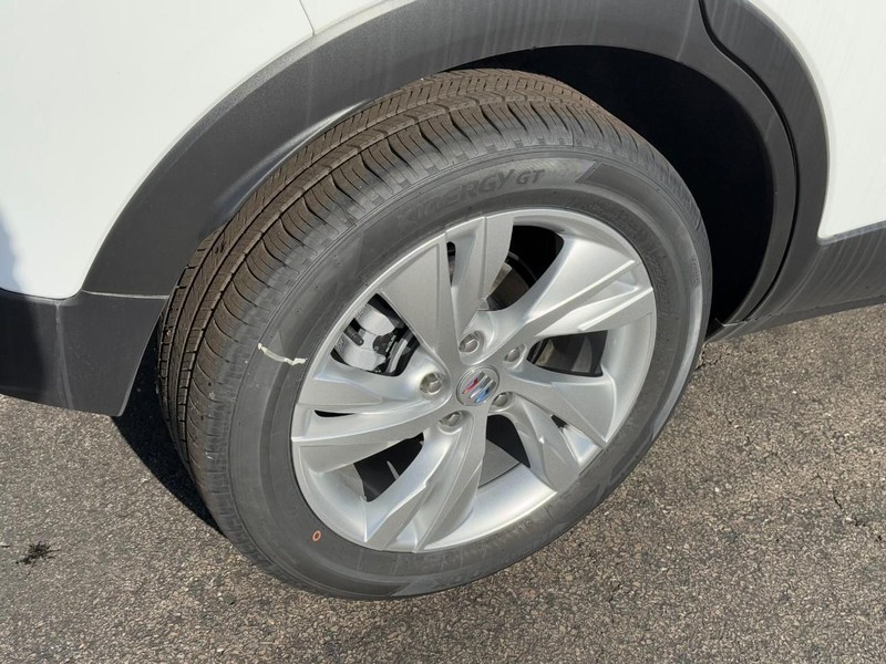Buick Encore GX Vehicle Image 04