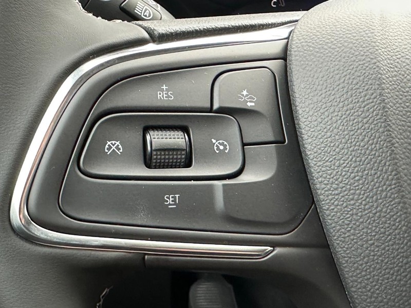 Buick Encore GX Vehicle Image 08