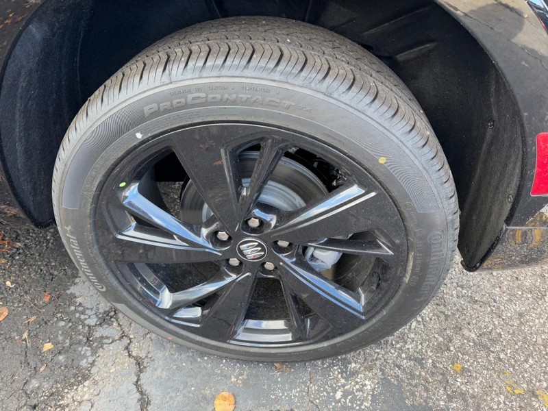Buick Envision Vehicle Image 06