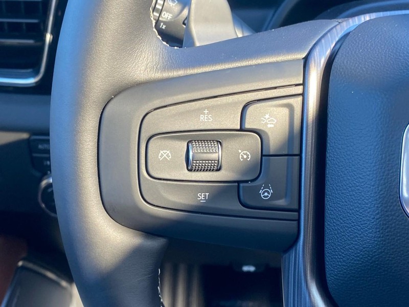 GMC Sierra 1500 Vehicle Image 14