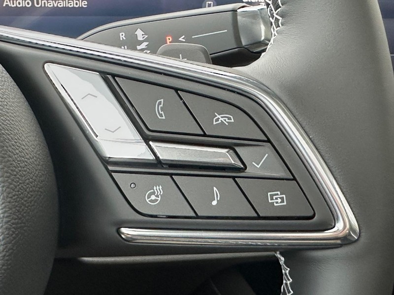 Buick Envision Vehicle Image 10