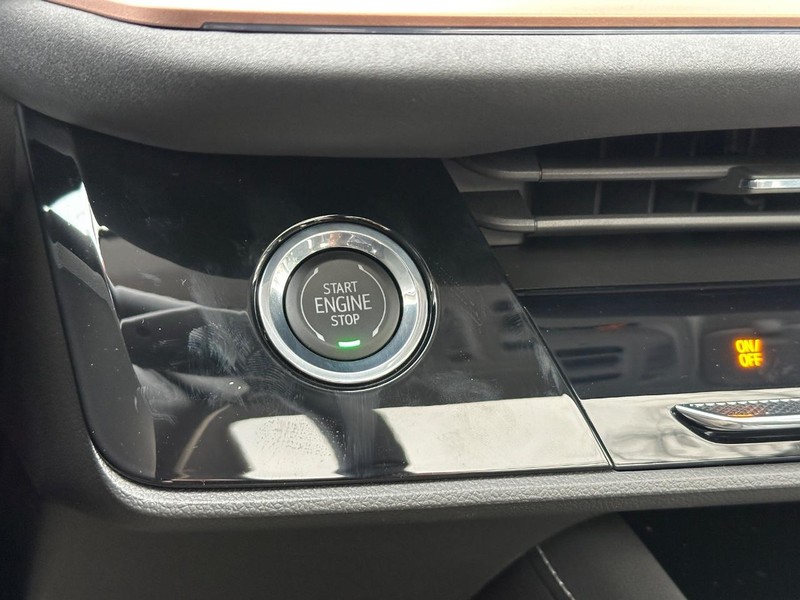 Buick Envision Vehicle Image 11