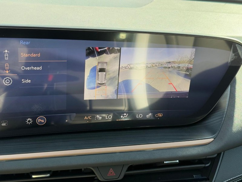 Buick Envision Vehicle Image 16