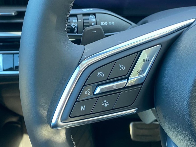 Buick Envision Vehicle Image 15