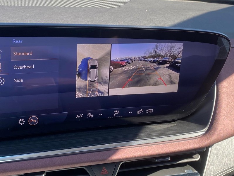Buick Envision Vehicle Image 18