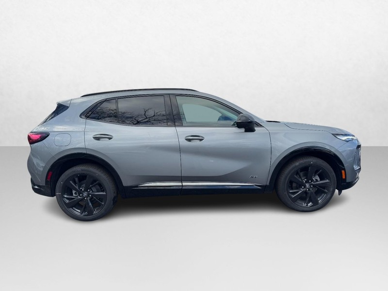 Buick Envision Vehicle Image 02