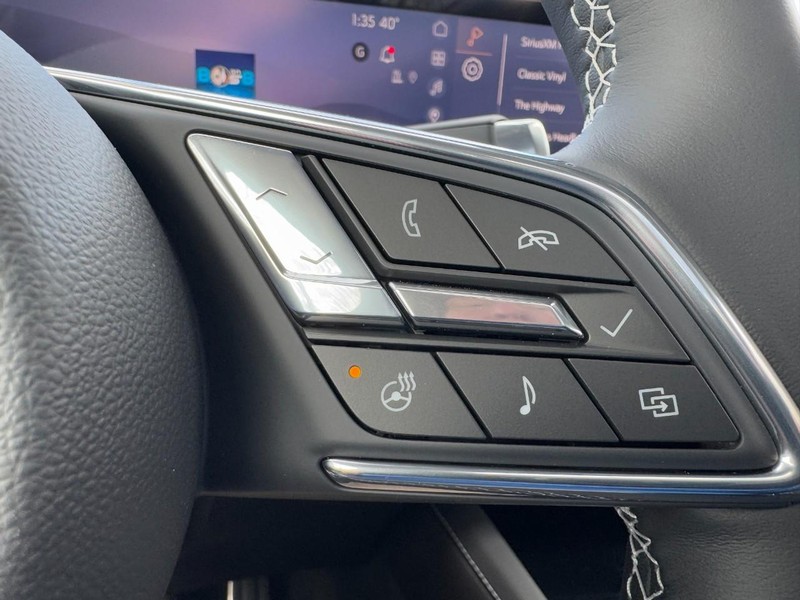 Buick Envision Vehicle Image 13