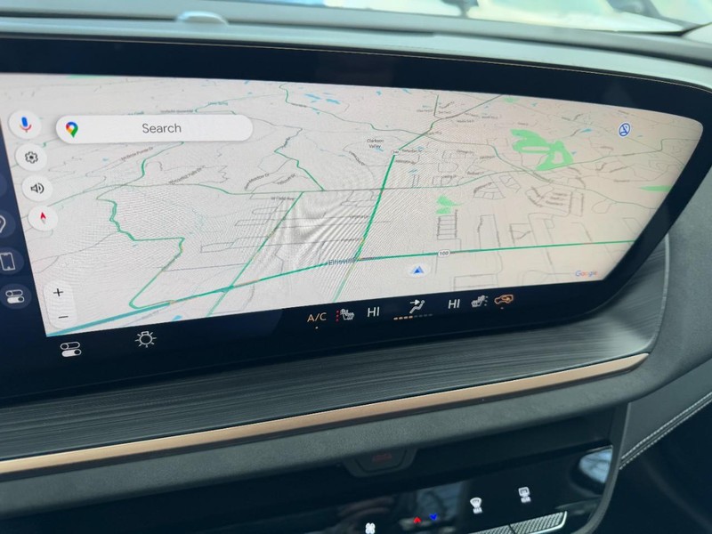 Buick Envision Vehicle Image 16