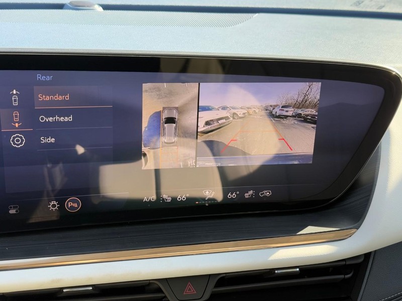 Buick Envision Vehicle Image 15