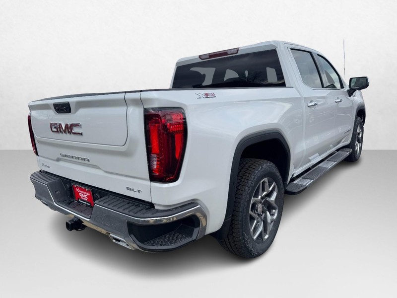 GMC Sierra 1500 Vehicle Image 03