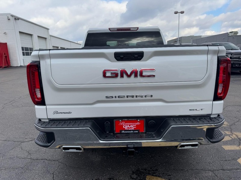GMC Sierra 1500 Vehicle Image 04